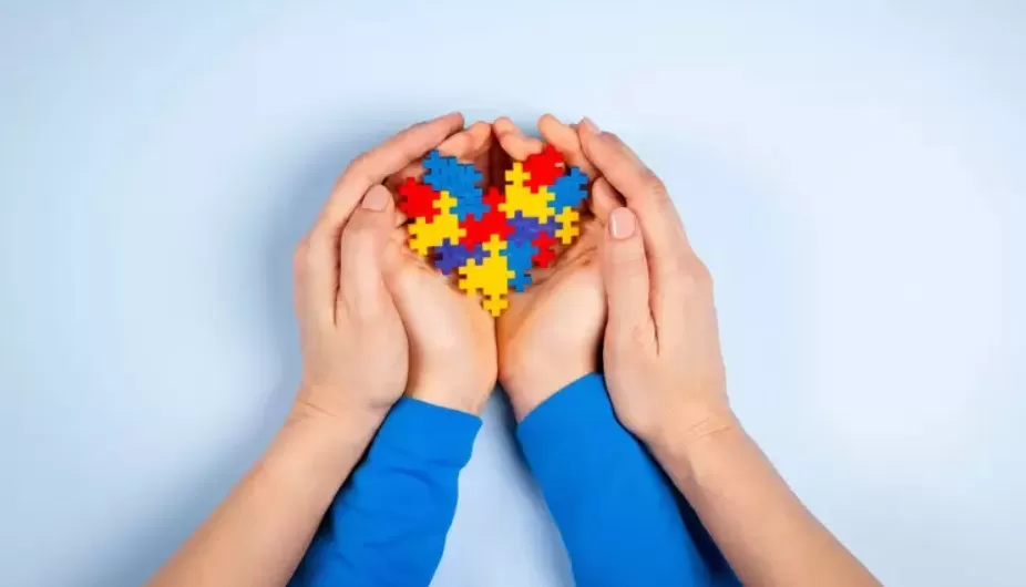 Identificação veicular para pessoas autistas se torna lei em Belo Horizonte