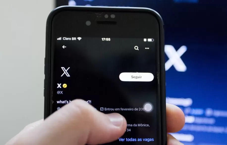 Moraes dá novo prazo para X comprovar representação legal no Brasil