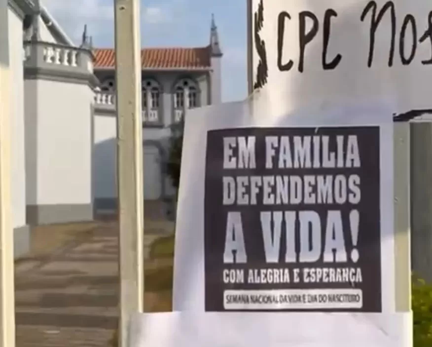 Matozinhos celebra evento em defesa da vida com procissão e orações