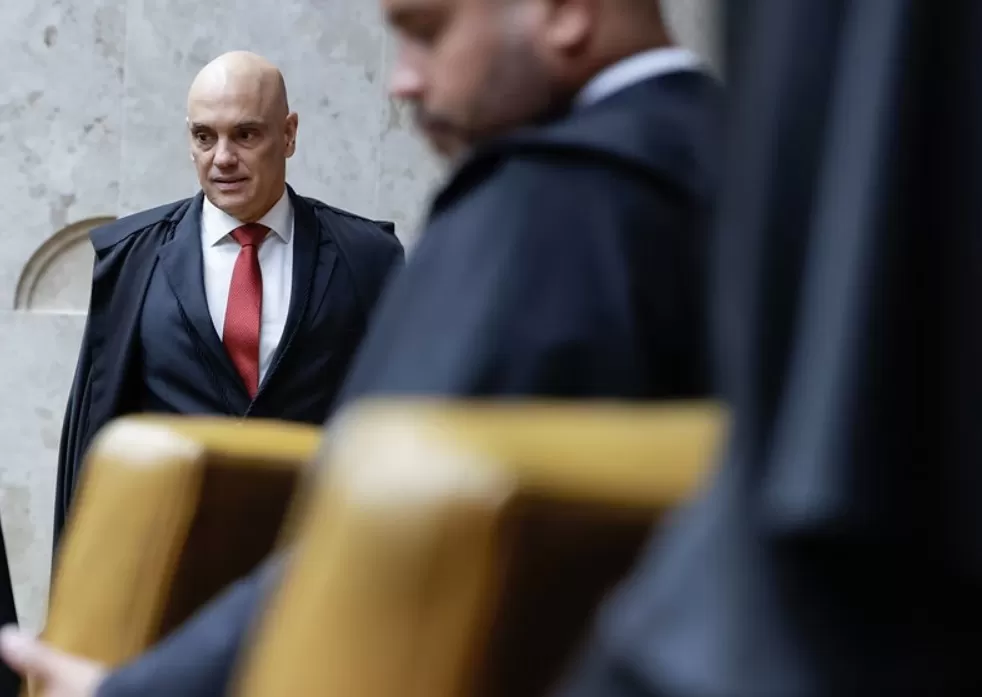 X volta ao ar, mas o STF aplicará multas a quem acessou durante a indenização