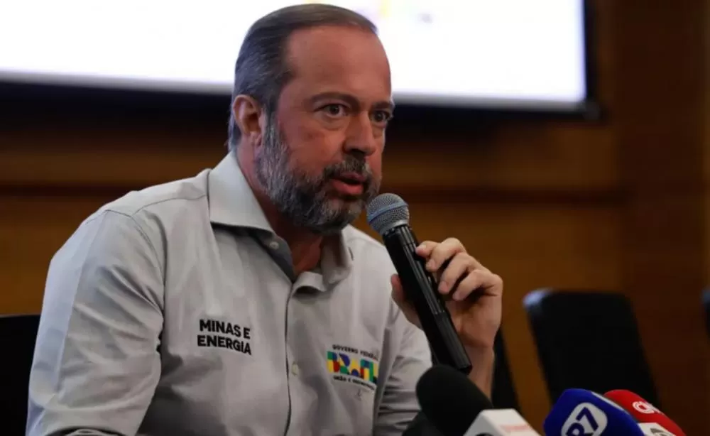 Decisão sobre retorno do horário de verão em 2024 será anunciada na terça-feira, diz governo