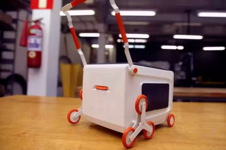 Estudante da UFMG desenvolve caixa inovadora para transporte seguro de órgãos