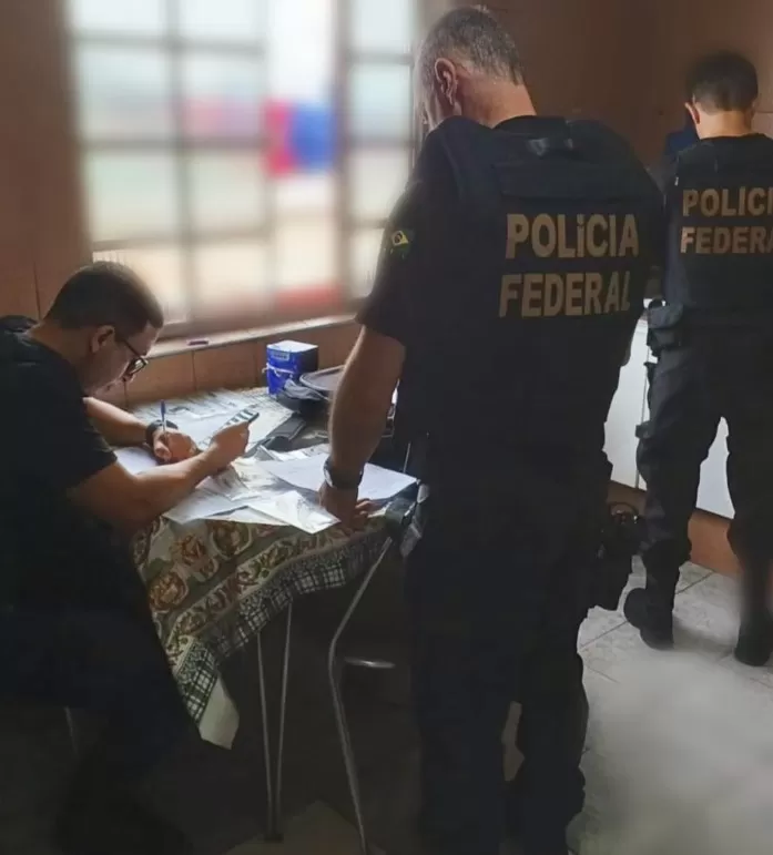 Operação da PF mira grupo que transportava drogas e armas em cilindros hidráulicos