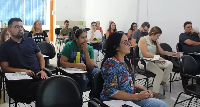 Servidores da Saúde de Lagoa Santa recebem treinamento para aprimorar testes rápidos em infecções sexualmente transmissíveis