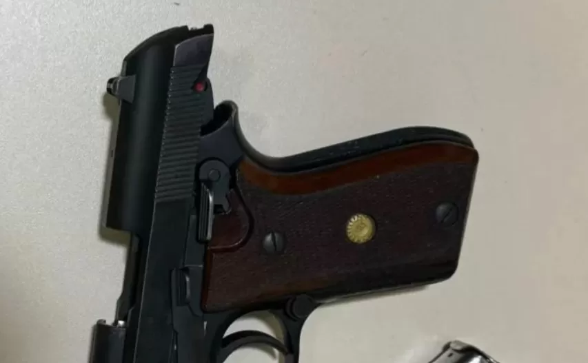 Operação em Pedro Leopoldo apreende arma e drogas com suspeitos