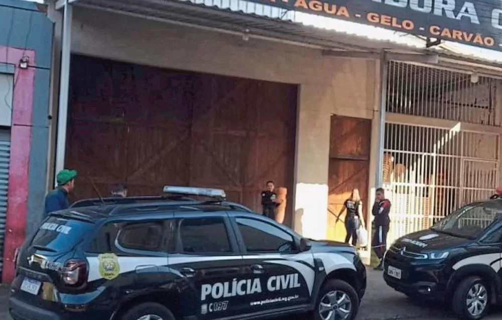 Apreensão de bebidas falsificadas cresce quase 90% em 2024 e acende alerta no setor