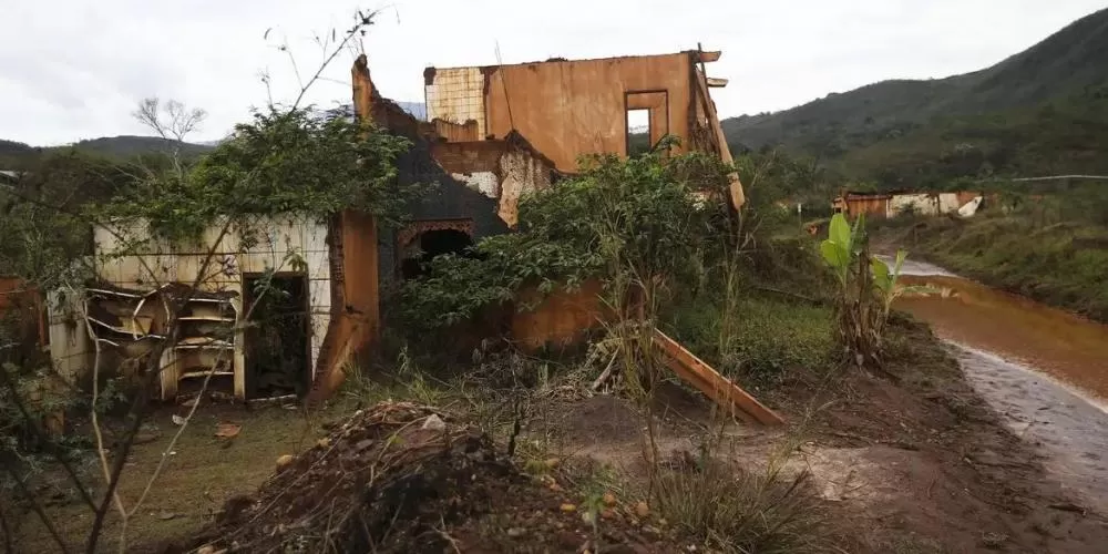 Vítimas da barragem da Samarco vão ao STF contra cláusulas de novo acordo