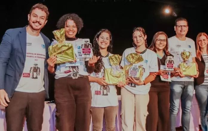 Festival de Audiovisual Estudantil premia projetos de robótica sustentável em Vespasiano
