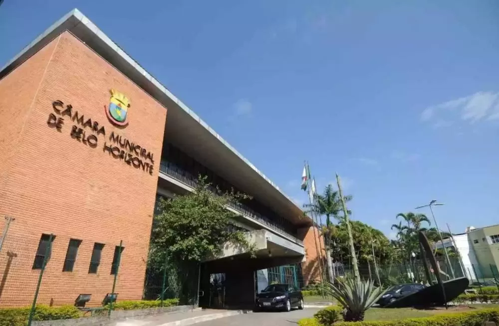 Câmara de BH aprova veto à nomeação de condenados na Lei Maria da Penha para cargos públicas