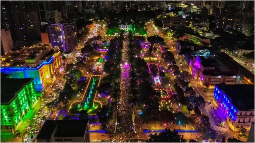 BH celebra o Natal e o aniversário de Minas com cantatas na Praça da Liberdade