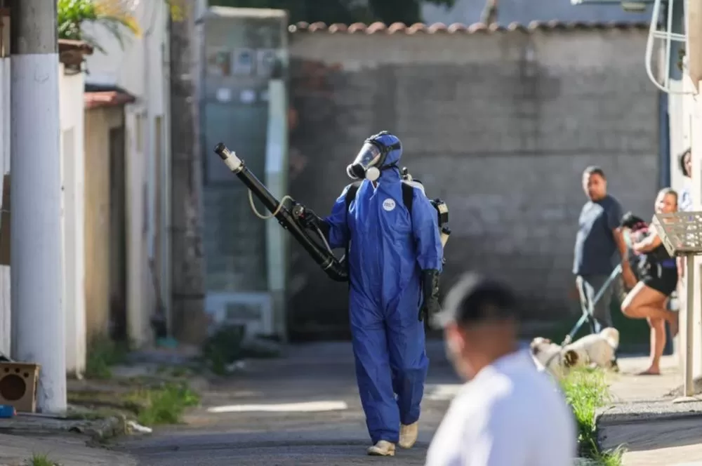 Mudanças climáticas intensificam risco de nova epidemia de dengue em Minas Gerais