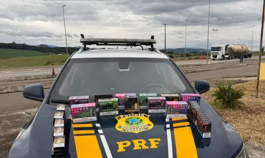 PRF apreende carga de cigarros eletrônicos na BR-381 e alerta sobre riscos à saúde