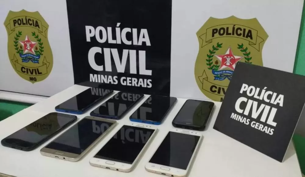 Polícia Civil devolve mais de 300 celulares recuperados em Belo Horizonte