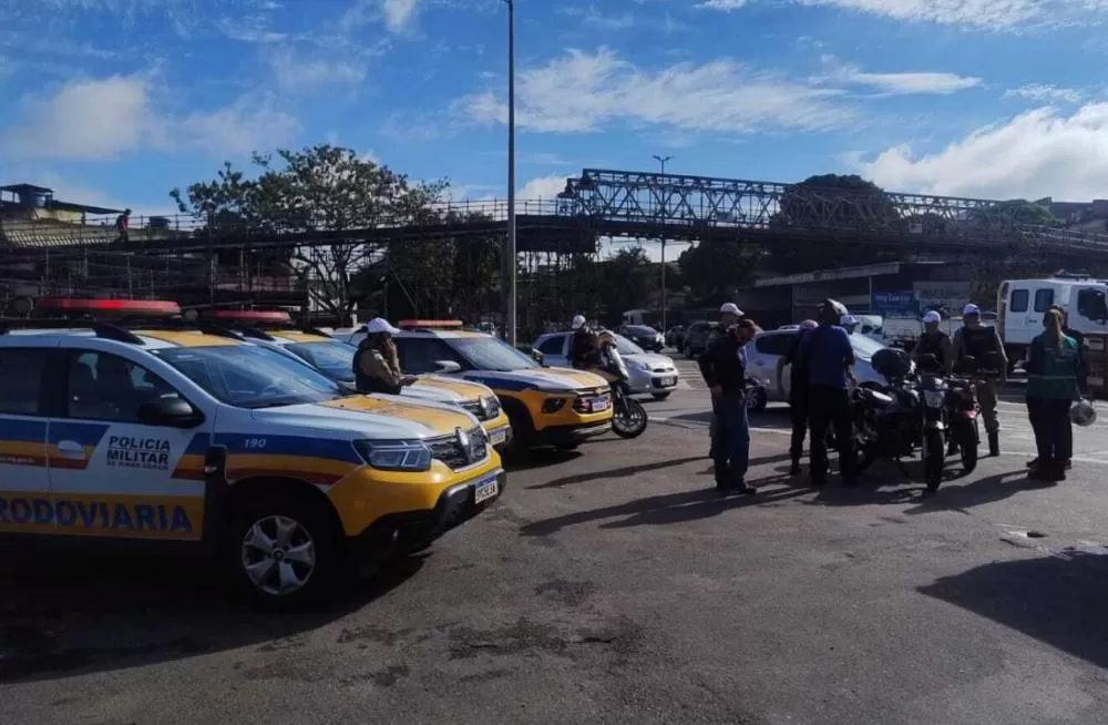 Mais de mil policiais reforçam segurança nas rodovias de Minas Gerais