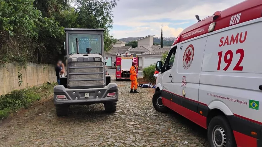 Trabalhador morre prensado por pá carregadeira em Minas Gerais 