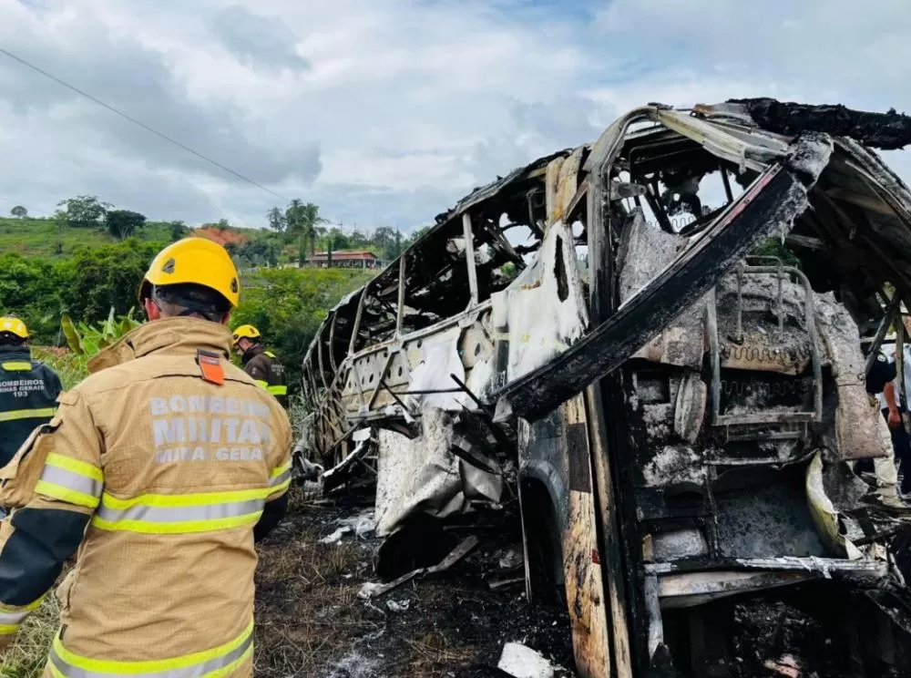 Motorista de carreta envolvido em acidente com 41 mortes na BR-116 é ouvido e liberado