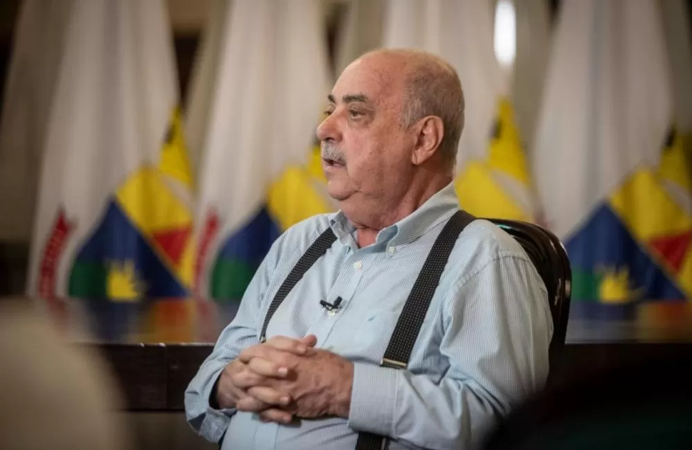 Prefeito Fuad Noman recebe alta e deve passar o Natal com a família