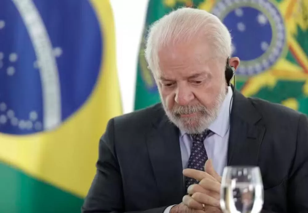 Lula concede indulto a pessoas com autismo, deficiências graves e pacientes terminais com HIV