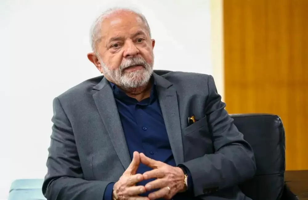 Lula regulamenta o uso da força policial e limita armas de fogo em ‘último recurso’