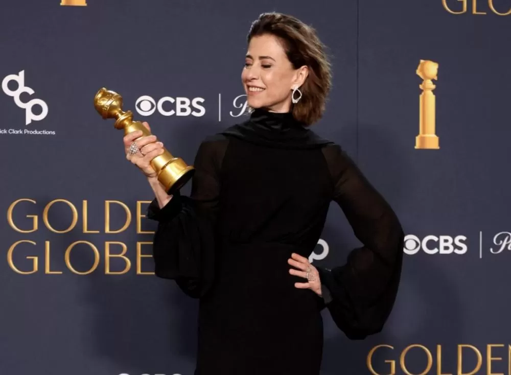 Fernanda Torres faz história ao vencer Globo de Ouro de Melhor Atriz em Drama
