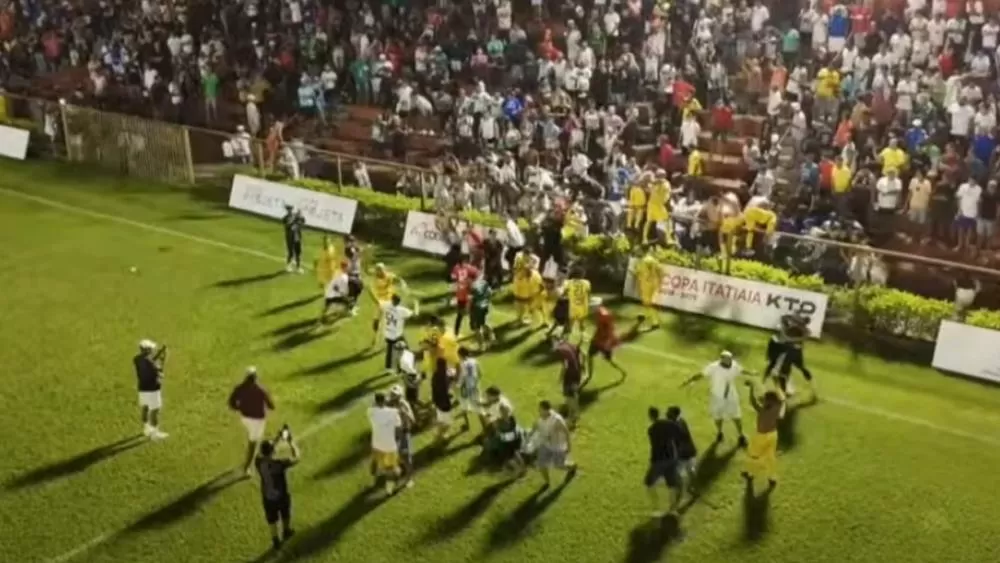 Imperial de Vespasiano está na final da chave metropolitana da Copa Itatiaia