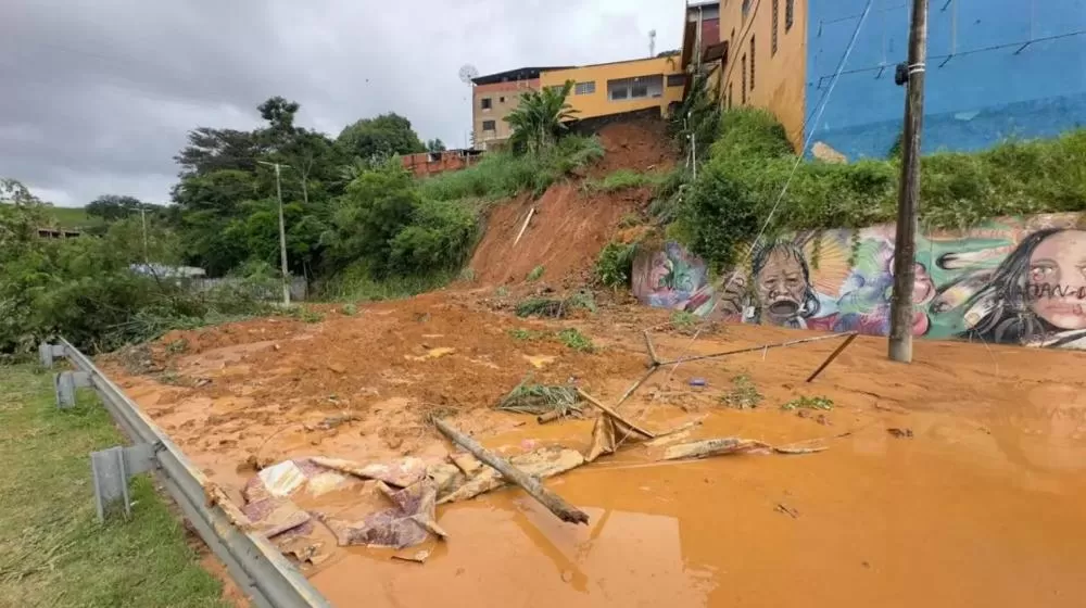 Chuva intensa em Minas Gerais deixa 24 mortos e afeta mais de 1.700 pessoas