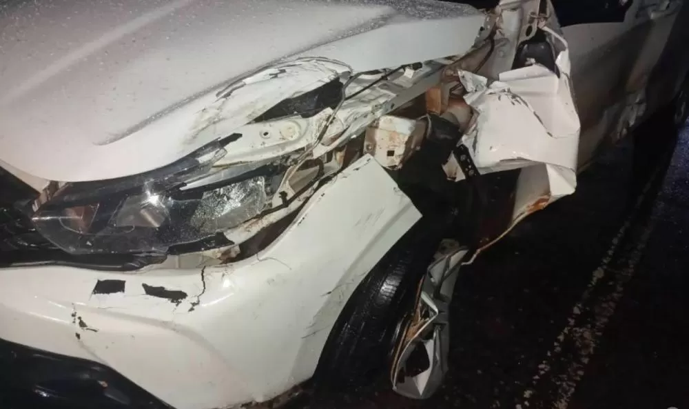 Acidente na MG-424 deixa duas pessoas feridas em Pedro Leopoldo