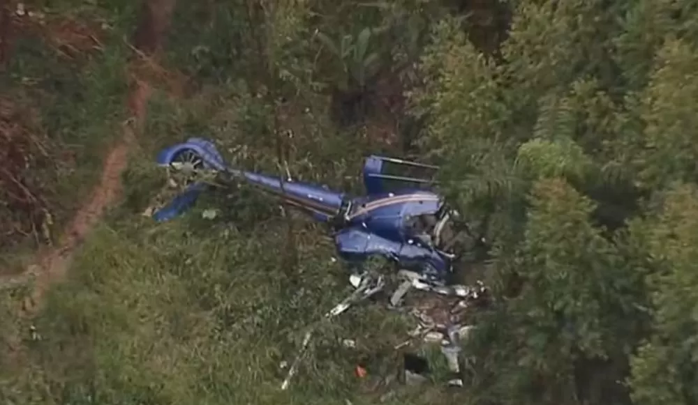 Helicóptero cai e deixa dois mortos e dois sobreviventes em São Paulo