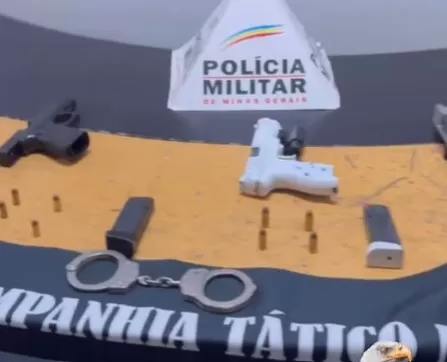 Polícia prende trio armado com submetralhadora em Vespasiano