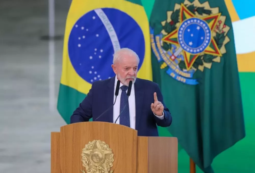 Lula cobra de ministros redução no preço dos alimentos na primeira reunião de 2025