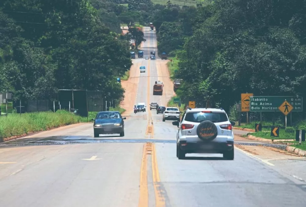 Minas Gerais prepara leilão de quase 3.000 km de rodovias em 2025