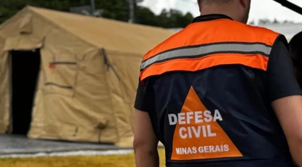 Moradores de Minas atingidos pelas chuvas podem parcelar contas de água e energia em até 36 vezes