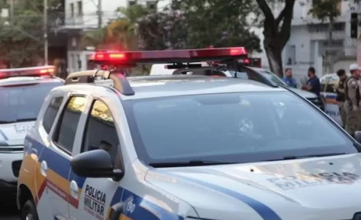 Caminhonete furtada em Belo Horizonte é encontrada em São José da Lapa