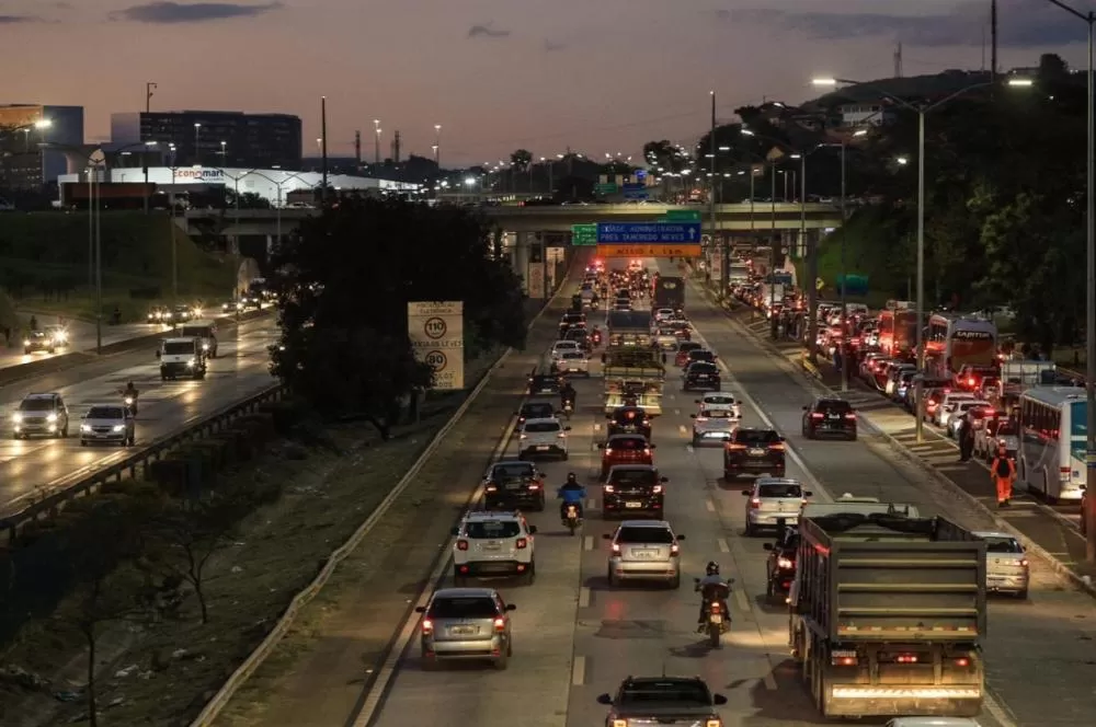 Privatização da Linha Verde e pedágios entre BH e Confins preocupam vereadores
