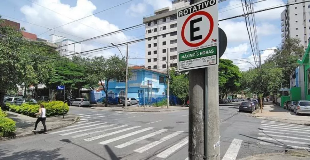 Estacionamento Rotativo em Belo Horizonte será liberado durante o pré e o Carnaval de 2025