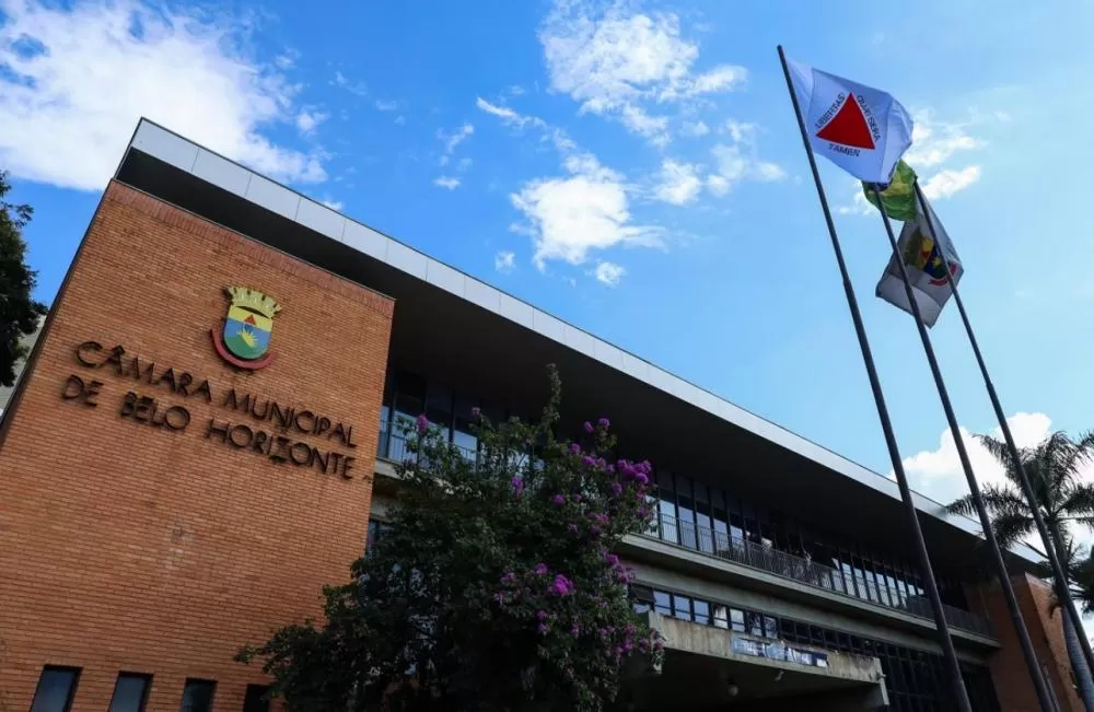 Câmara de BH cria comissão para acompanhar novo contrato de ônibus na capital mineira