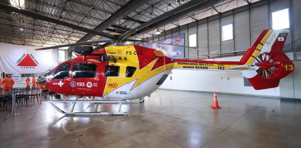 Bombeiros de Minas recebem dois novos helicópteros para resgate aeromédico