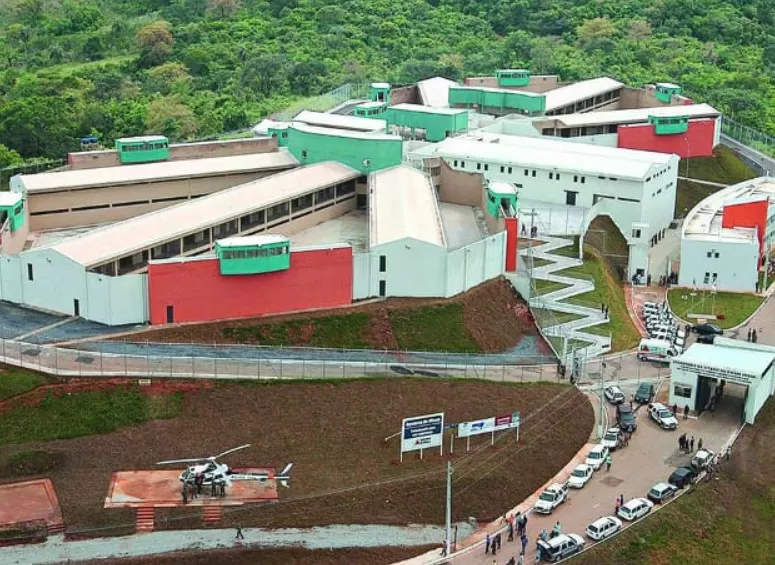 Preso denuncia que sofreu estupro coletivo em presídio de Ribeirão das Neves