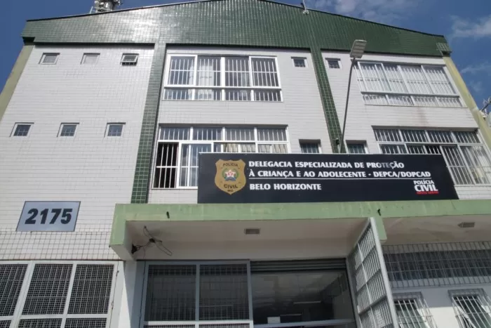 Adolescentes se entregam após apedrejarem homem até a morte em Vespasiano