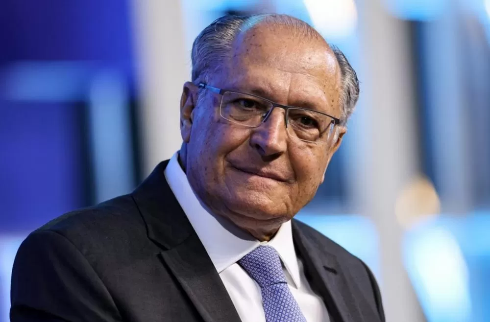 Alckmin discute tarifas com secretário de Comércio dos EUA em reunião virtual nesta quinta-feira