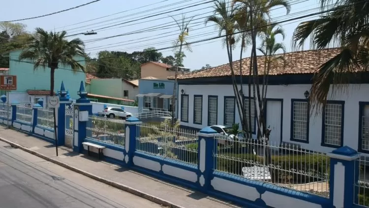 Prefeito de Santa Luzia busca apoio do Estado de Minas para enfrentar crise na saúde