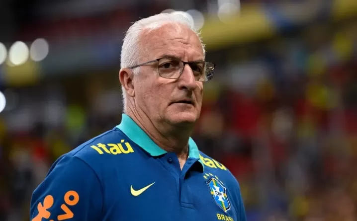 POR UM FIO - Dorival Júnior balança no cargo de técnico da Seleção Brasileira