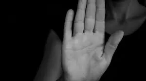 Congresso aprova tornozeleira eletrônica como opção de medida cautelar para acusados de violência doméstica