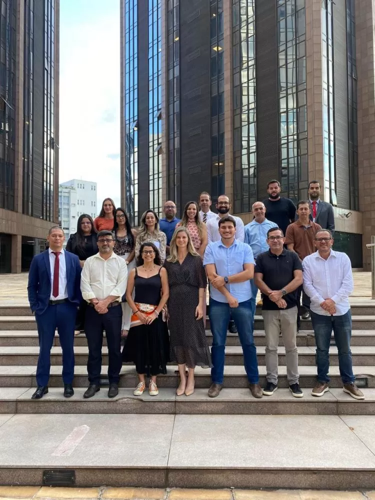 Municípios se unem para buscar soluções para animais soltos nas rodovias MG-10 e MG-424