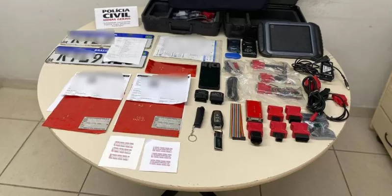 Quadrilha de carros de luxo é desmantelada na Grande BH com prisão de líder em Santa Luzia