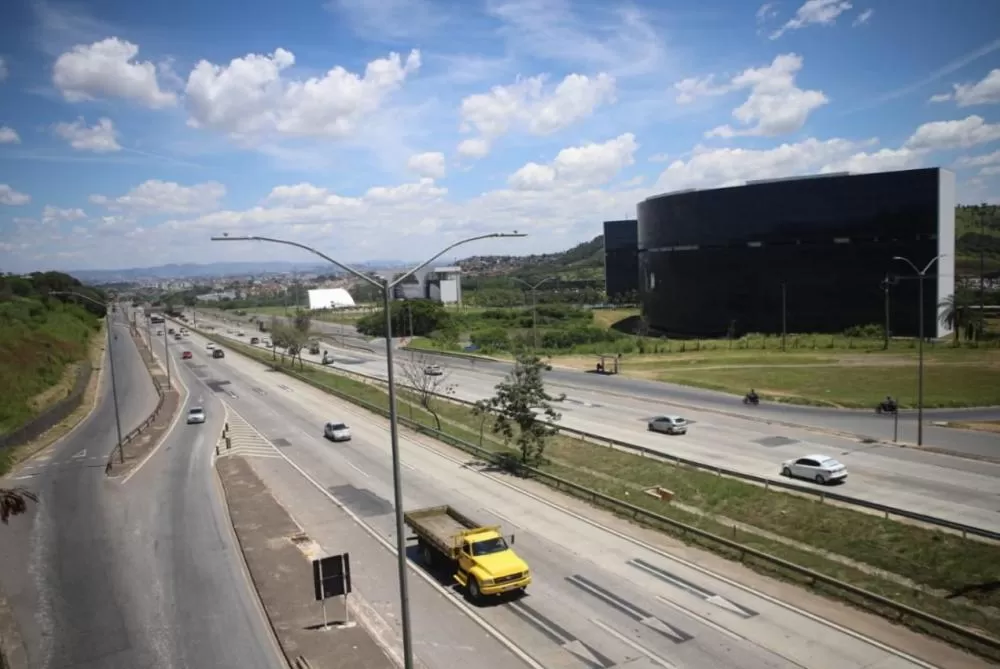 TCE-MG exige esclarecimentos do governo Zema sobre concessão de rodovias no Vetor Norte