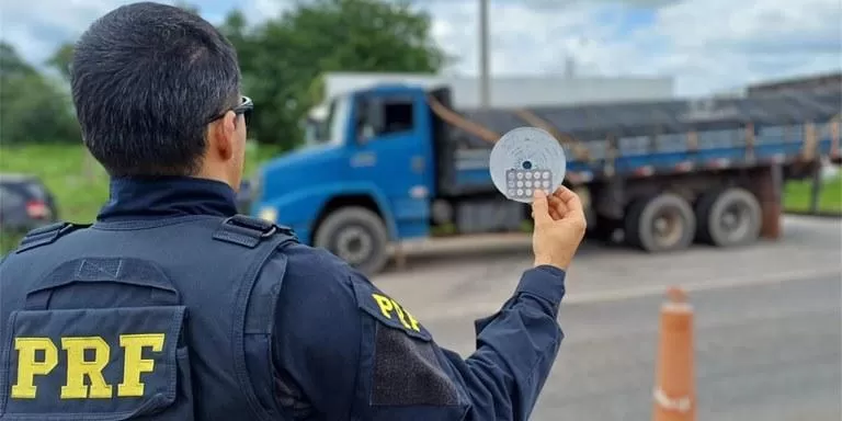 Apreensões de 'rebite' crescem 315% em rodovias federais de Minas e acendem alerta para risco nas estradas