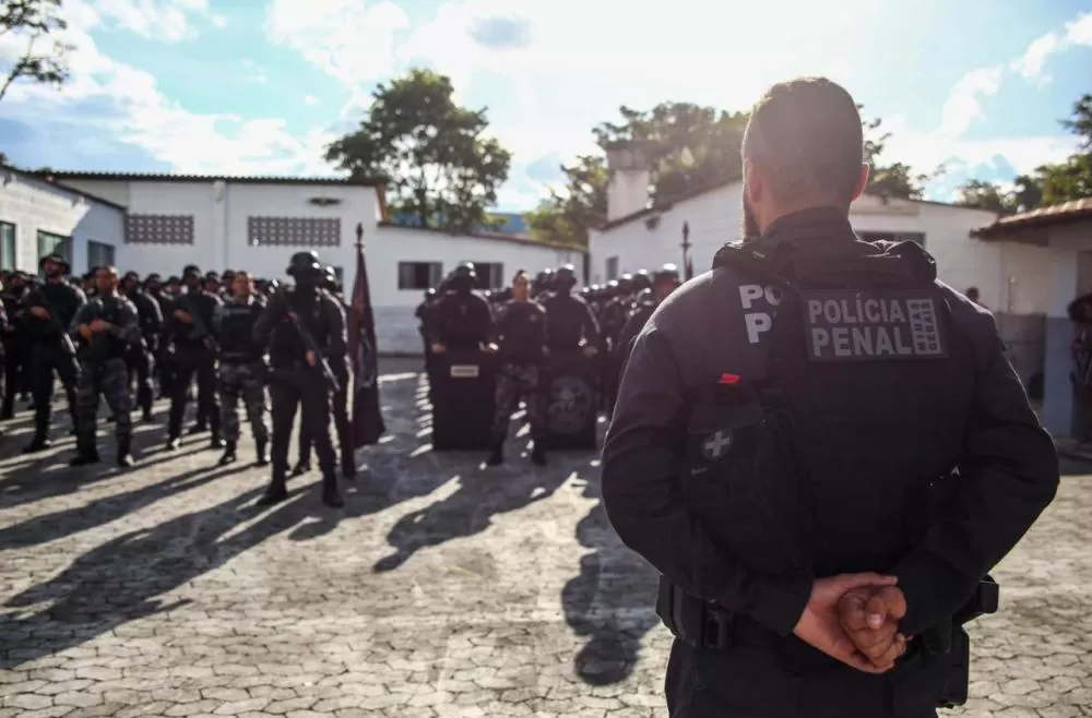 Policiais penais de Minas Gerais ameaçam paralisação diante da falta de recomposição salarial