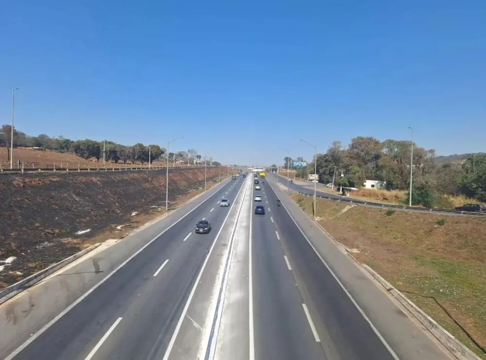 Oposição a Zema entrega nova petição ao TCE para barrar pedágios na Grande BH