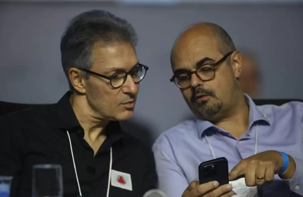 Reajuste de 5,26% é sancionado para servidores da educação em Minas Gerais